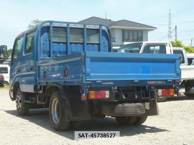 Hino DUTRO 2016-01 7817548-7