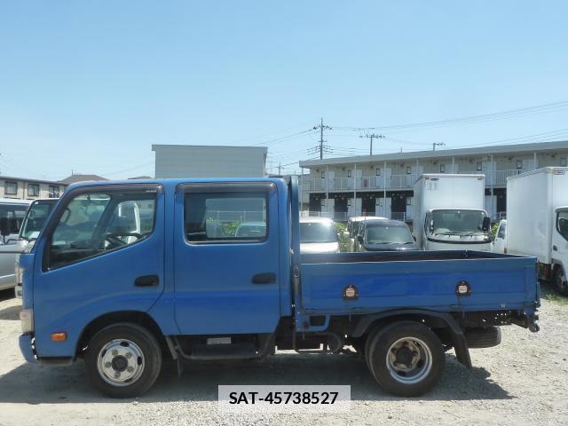 Hino DUTRO 2016-01 7817548-8
