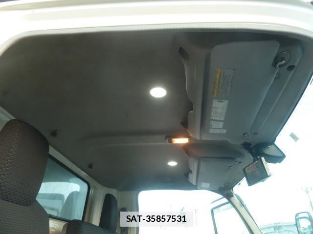 Hino DUTRO 2021-01 7817551-14
