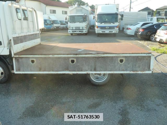 Hino DUTRO 2007-06 7817552-10
