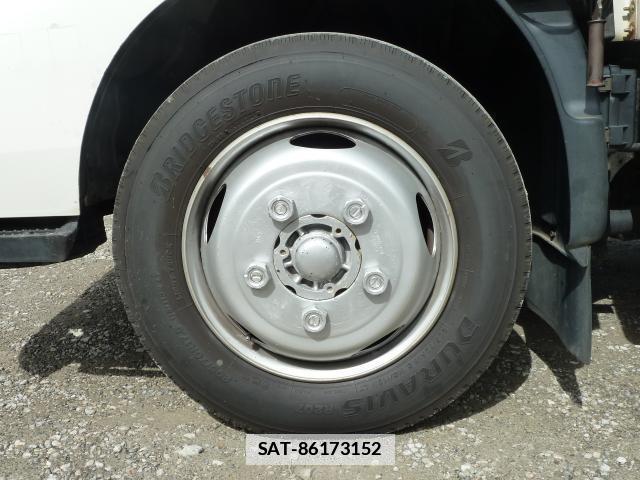 Hino DUTRO 2005-08 7817574-14