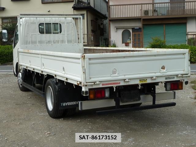 Hino DUTRO 2005-08 7817574-17