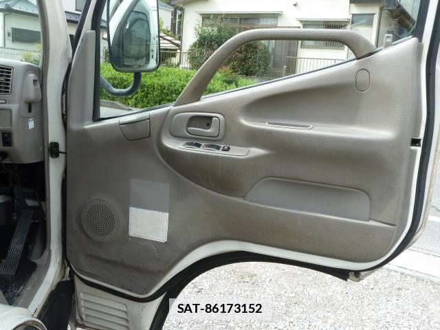 Hino DUTRO 2005-08 7817574-9