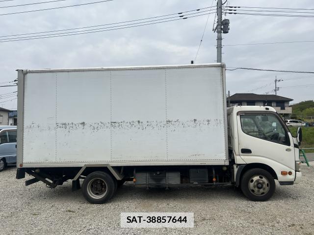 Hino DUTRO 2010-05 7817585-13
