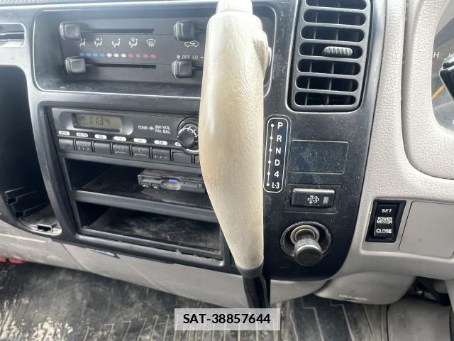 Hino DUTRO 2010-05 7817585-15