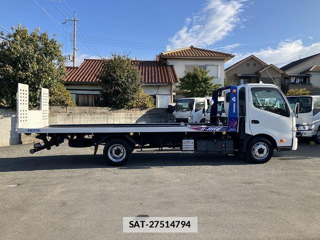 Hino DUTRO 2021-12 7817901-4