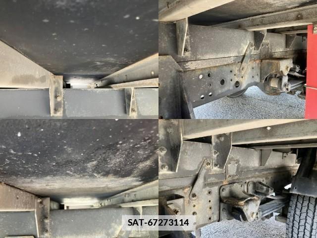 Hino DUTRO 2020-09 7817906-11
