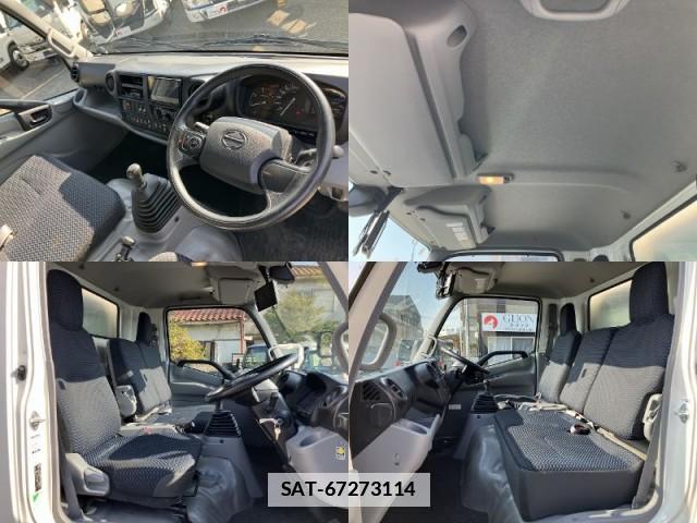 Hino DUTRO 2020-09 7817906-13