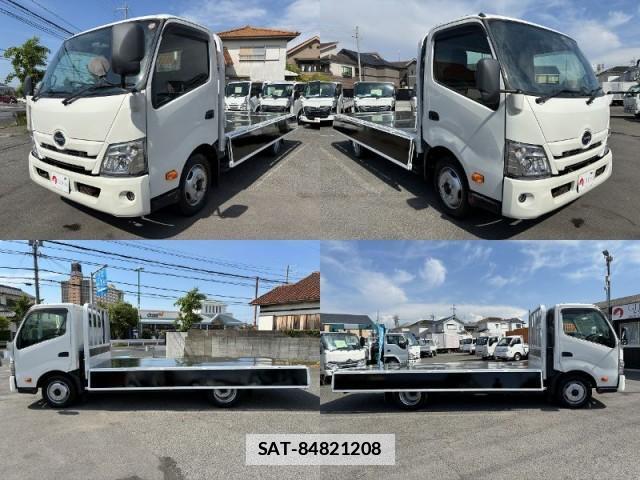 Hino DUTRO 2019-08 7817920-11