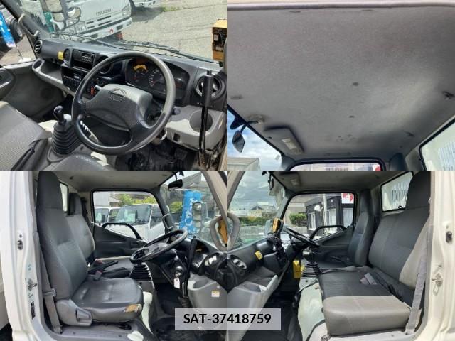 Hino DUTRO 2011-12 7817927-12
