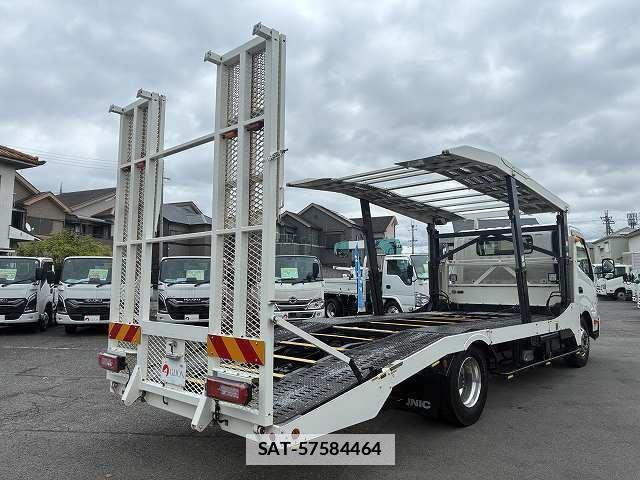Hino DUTRO 2023-08 7817941-5