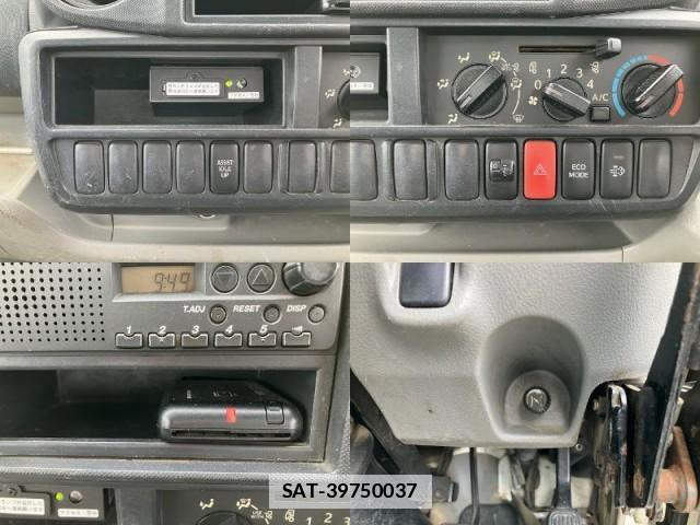 Hino DUTRO 2012-10 7817944-15