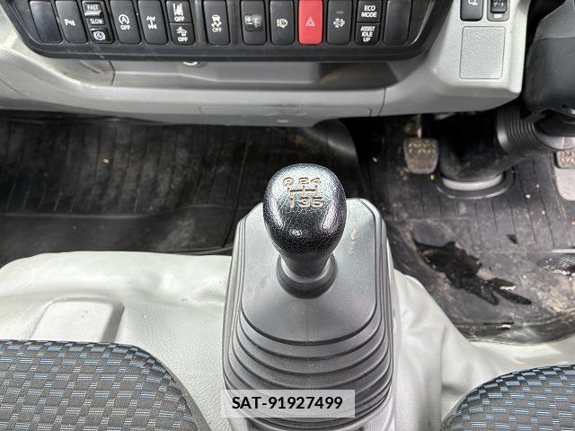 Hino DUTRO 2021-07 7817945-16