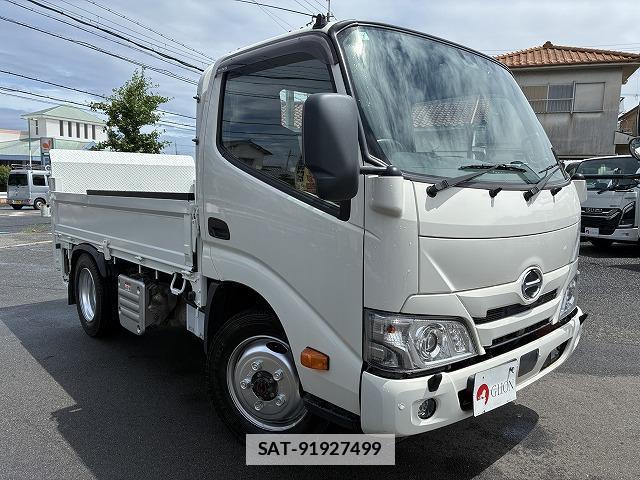 Hino DUTRO 2021-07 7817945-2