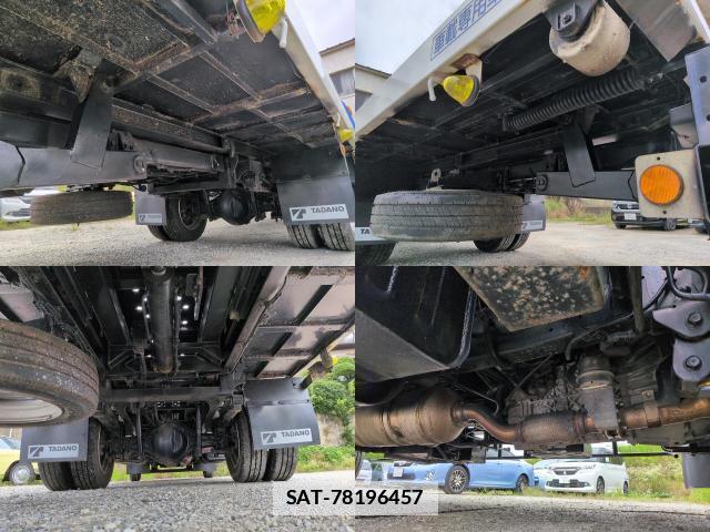 Hino DUTRO 2007-09 7820026-8
