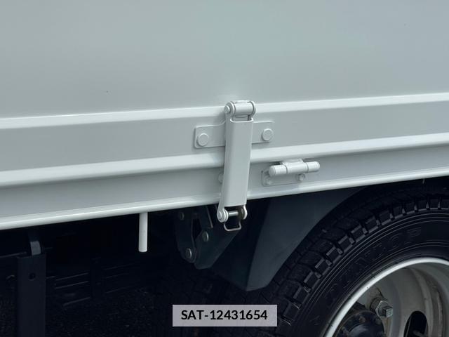 Hino DUTRO 2020-07 7820441-11