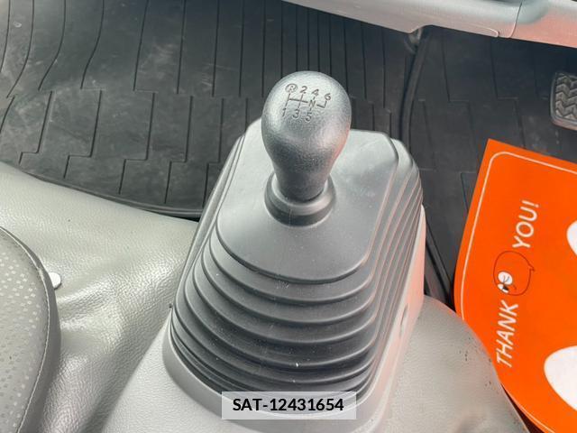 Hino DUTRO 2020-07 7820441-15