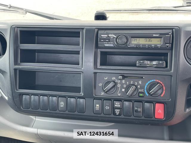 Hino DUTRO 2020-07 7820441-19