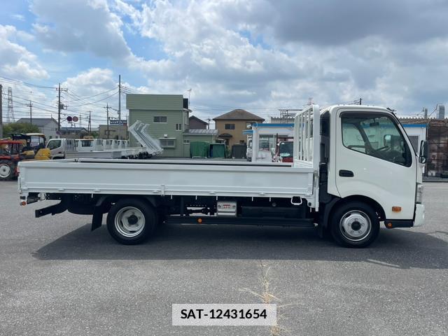 Hino DUTRO 2020-07 7820441-3
