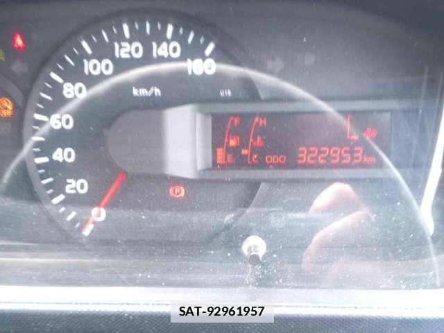 Hino DUTRO 2015-03 7820653-10