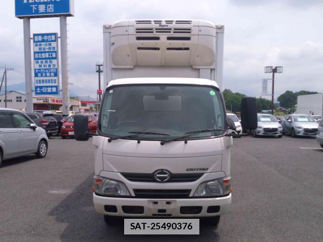 Hino DUTRO 2015-03 7820656-3
