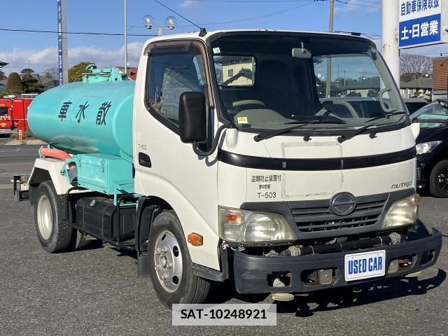Hino DUTRO 2011-01 7820663-17