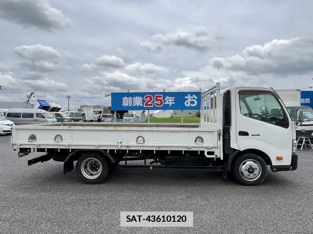 Hino DUTRO 2013-06 7820709-16