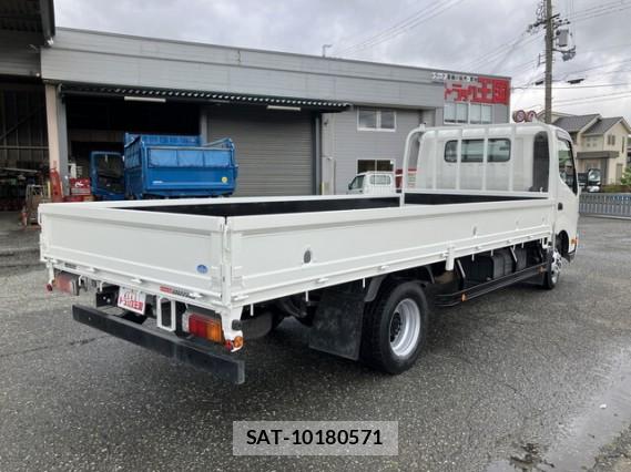 Hino DUTRO 2017 7823196-1