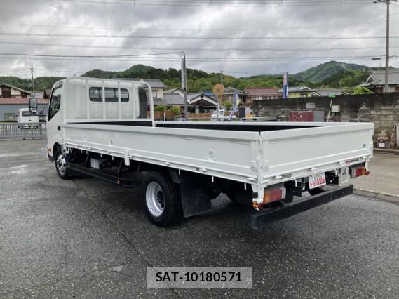 Hino DUTRO 2017 7823196-10