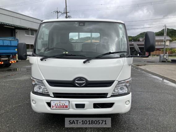 Hino DUTRO 2017 7823196-13