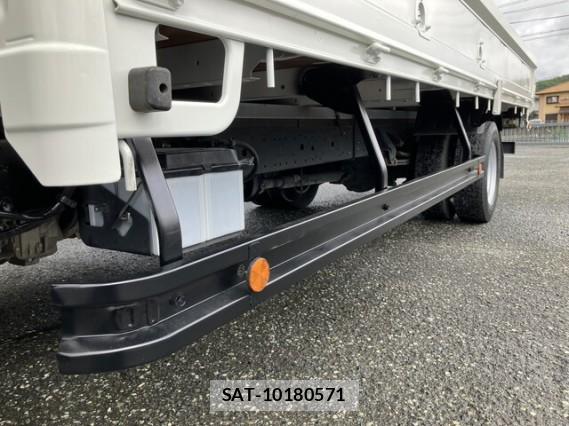Hino DUTRO 2017 7823196-18