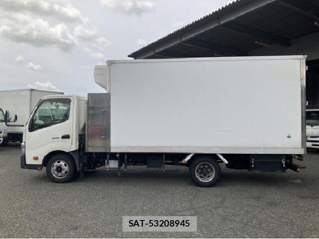 Hino DUTRO 2016 7823202-11