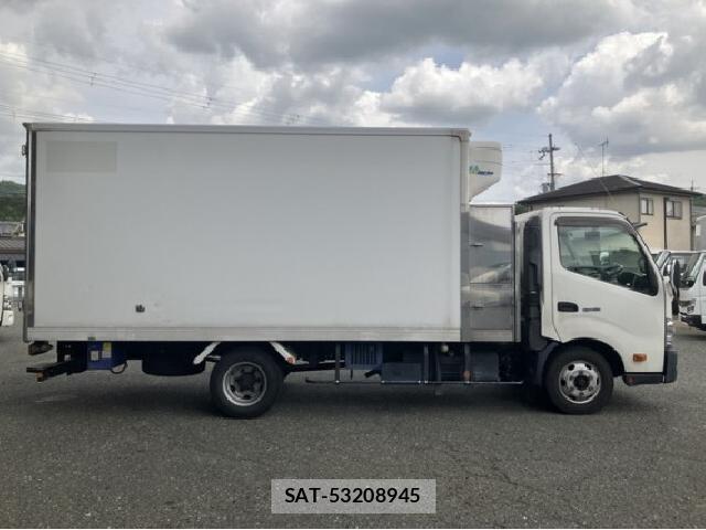 Hino DUTRO 2016 7823202-12