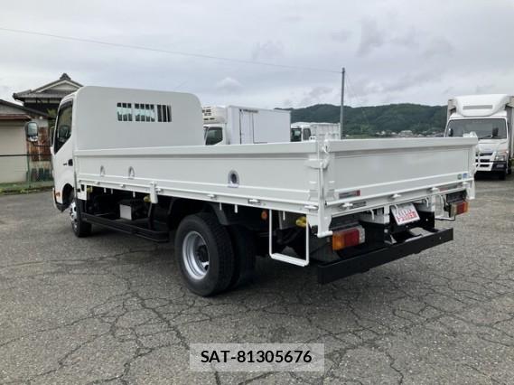 Hino DUTRO 2016 7823211-10