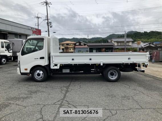 Hino DUTRO 2016 7823211-11