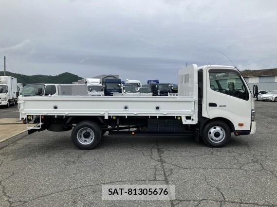 Hino DUTRO 2016 7823211-12