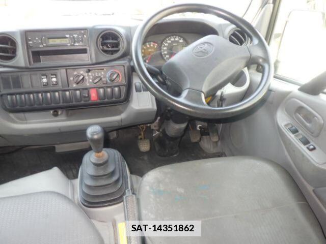 Toyota DYNA TRUCK 2019-10 7814071-5