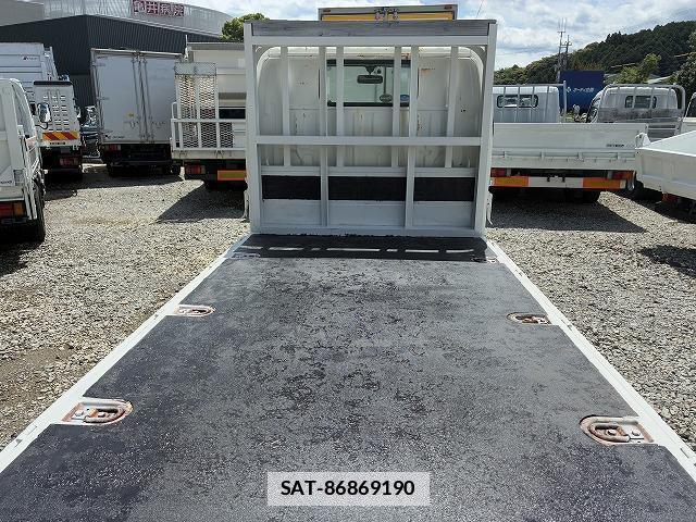 Toyota DYNA TRUCK 2012-09 7816835-9
