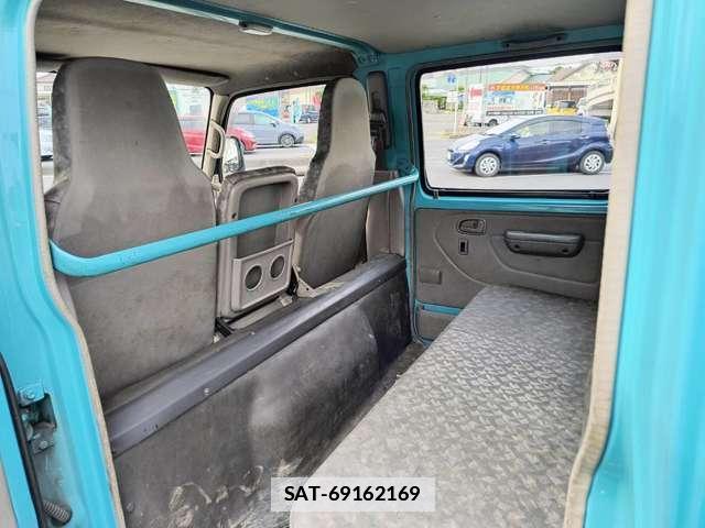 Toyota DYNA TRUCK 2003-05 7822821-19