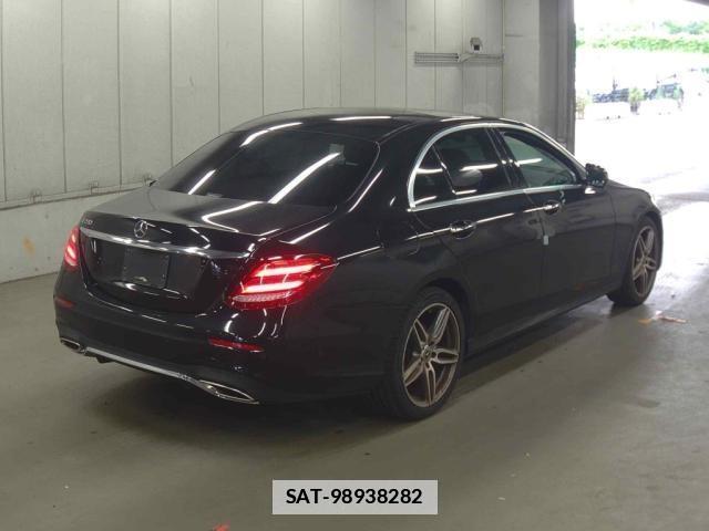 Mercedes Benz E-CLASS 2019-05 7811379-1