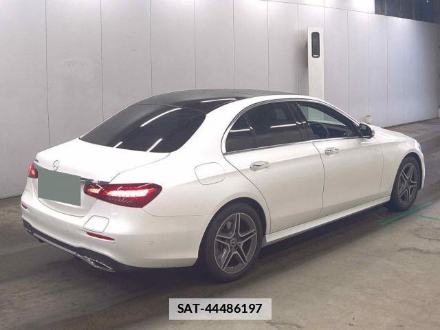 Mercedes Benz E-CLASS 2024-06 7811686-1