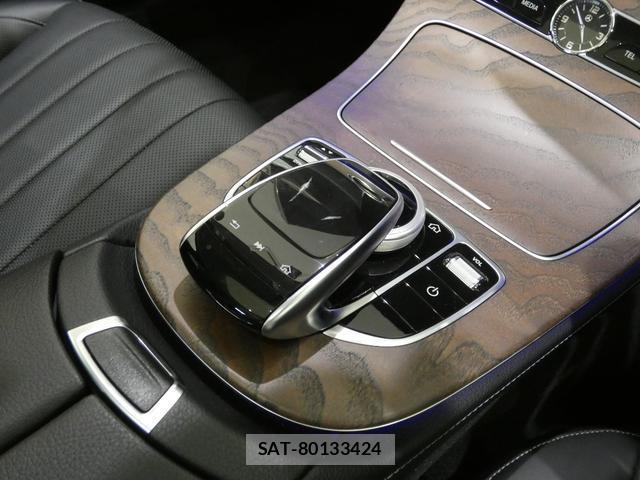 Mercedes Benz E-CLASS 2017-11 7813597-12