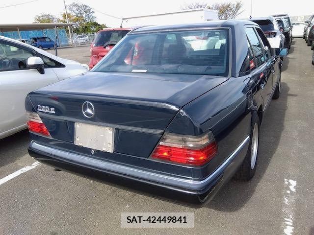 Mercedes Benz E-CLASS 1993-03 7813987-4