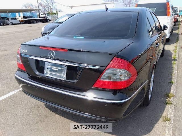 Mercedes Benz E-CLASS 2007-03 7814030-4