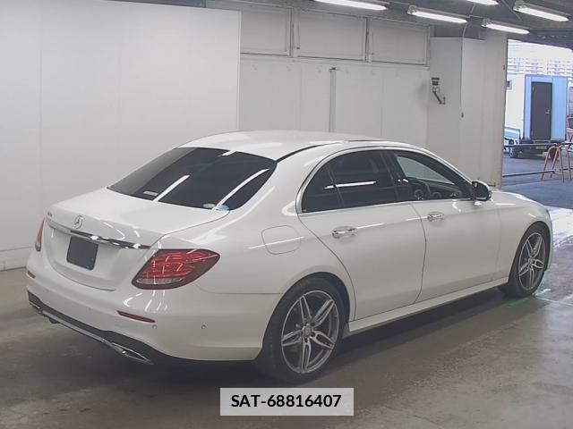 Mercedes Benz E-CLASS 2016-10 7814886-5