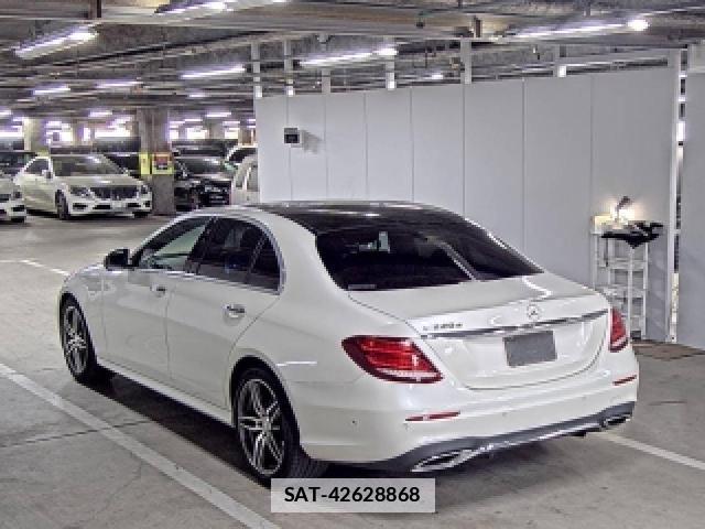 Mercedes Benz E-CLASS 2016-08 7814959-1