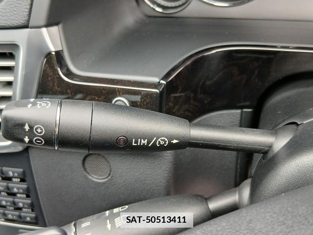 Mercedes Benz E-CLASS 2011-02 7816200-17