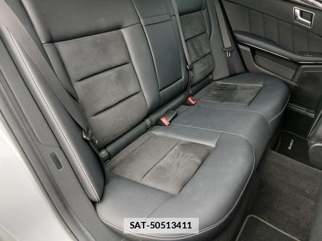 Mercedes Benz E-CLASS 2011-02 7816200-4