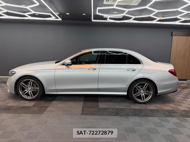 Mercedes Benz E-CLASS 2017-05 7816866-9