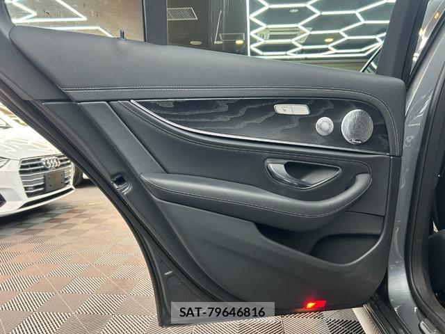 Mercedes Benz E-CLASS 2021-02 7816885-13